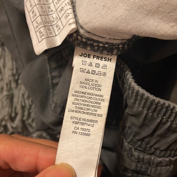 Joe Fresh Jogger Pants - Picture 8 of 8